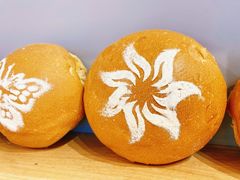 -焙丽拾光(麦凯乐直营店)