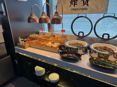 -魁牛·潮汕牛肉自助火锅(沈辽路万达店)