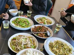 -谢师酒家