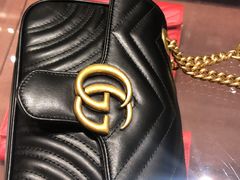-Gucci(戴高乐机场T 2E)