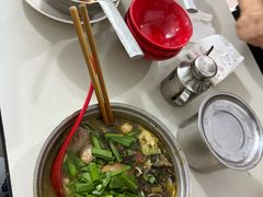 -铁锅哥米线