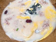 招牌福汤-老福耶小草帽石锅鱼(奥体店)