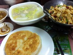 iphone_upload_pic-李连贵熏肉大饼(沈阳站店)
