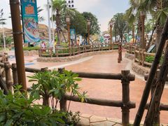 -长沙湘江冰雪世界