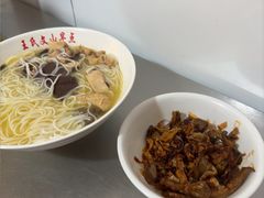 -文山荷鲜居(翠湖店)
