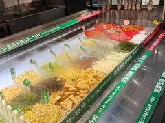 -成都你六姐·牛肉冒菜(上海环宇荟店)