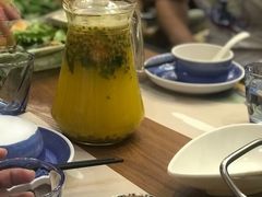 -樾餐厅泰式海鲜火锅(民歌湖店)
