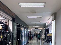 -百荣世贸商城