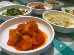 -益百岁牛尾汤主题餐厅(辛庄街店)