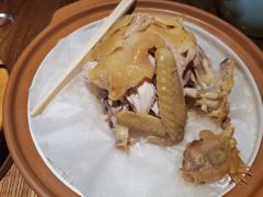 客家古法盐焗鸡-金苑酒家·客家菜·广东老字号(万象店)