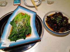 白灼芥兰-蛙蛙叫干锅年代(簋街总店)