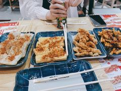 -魔都三兄弟酸辣粉·蘸卤炸串(虹桥万科店)
