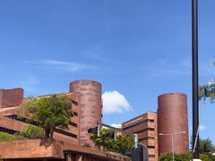 -香港理工大学