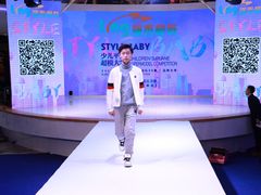-翎秀服装模特