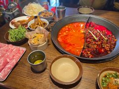 -萍姐火锅·公路夜市(武汉首店)