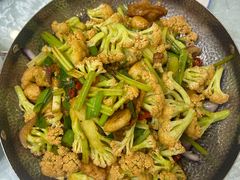 -六和聚传统烤鸭.天津菜(和平店)