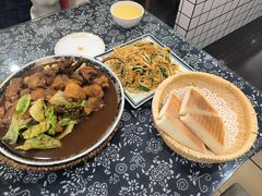 -八两八金·莱芜特色炒鸡(市南漳浦路店)