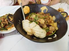 -洪姐川菜东北菜铁锅炖(天生丽街店)
