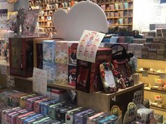 -猫的天空之城概念书店(印象城购物中心店)