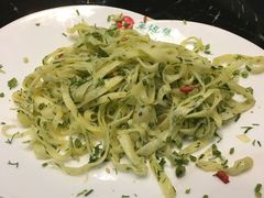 沙盖菜拌煎饼-草地缘家厨年宴(西沙店)