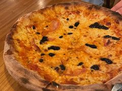 猪肉黑松露披萨-La Tavernetta(Bar à Vin)(乌鲁木齐路店)