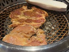 -木槿花韩式炭烤·熟成肉工坊(孙文东路店)