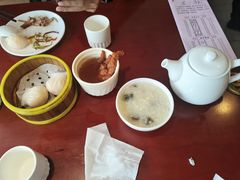 水晶虾饺-东方早茶 海鲜•青岛菜(国信体育中心店)