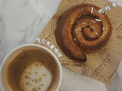 -red donkey coffee