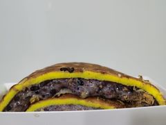 椰奶血糯米海苔肉松虎皮卷-喵小喵烘焙(广宜文苑店)