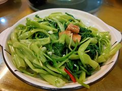 -正宗鸡饭粤香酒家(朱村店)