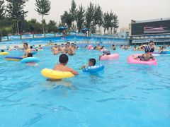 -欢乐水魔方水世界