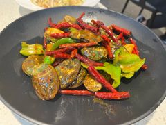 船歌始创辣炒小鲍鱼-船歌·鱼水饺青岛菜(金狮广场店)