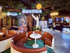 -暴风岛沉浸式体验馆(百联世纪店)