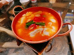 版纳野果酸汤鱼-云海肴·汽锅鸡·云南菜(美罗城店)