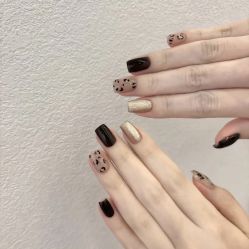 -纤羽美甲美睫