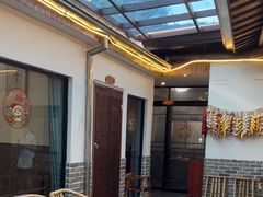 -李东农庄(中南百草园地标店)