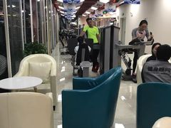 -奇迹健身金茂汇店
