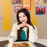 咱就说麦当劳把“大肘子🍖”做成汉堡啦❗️