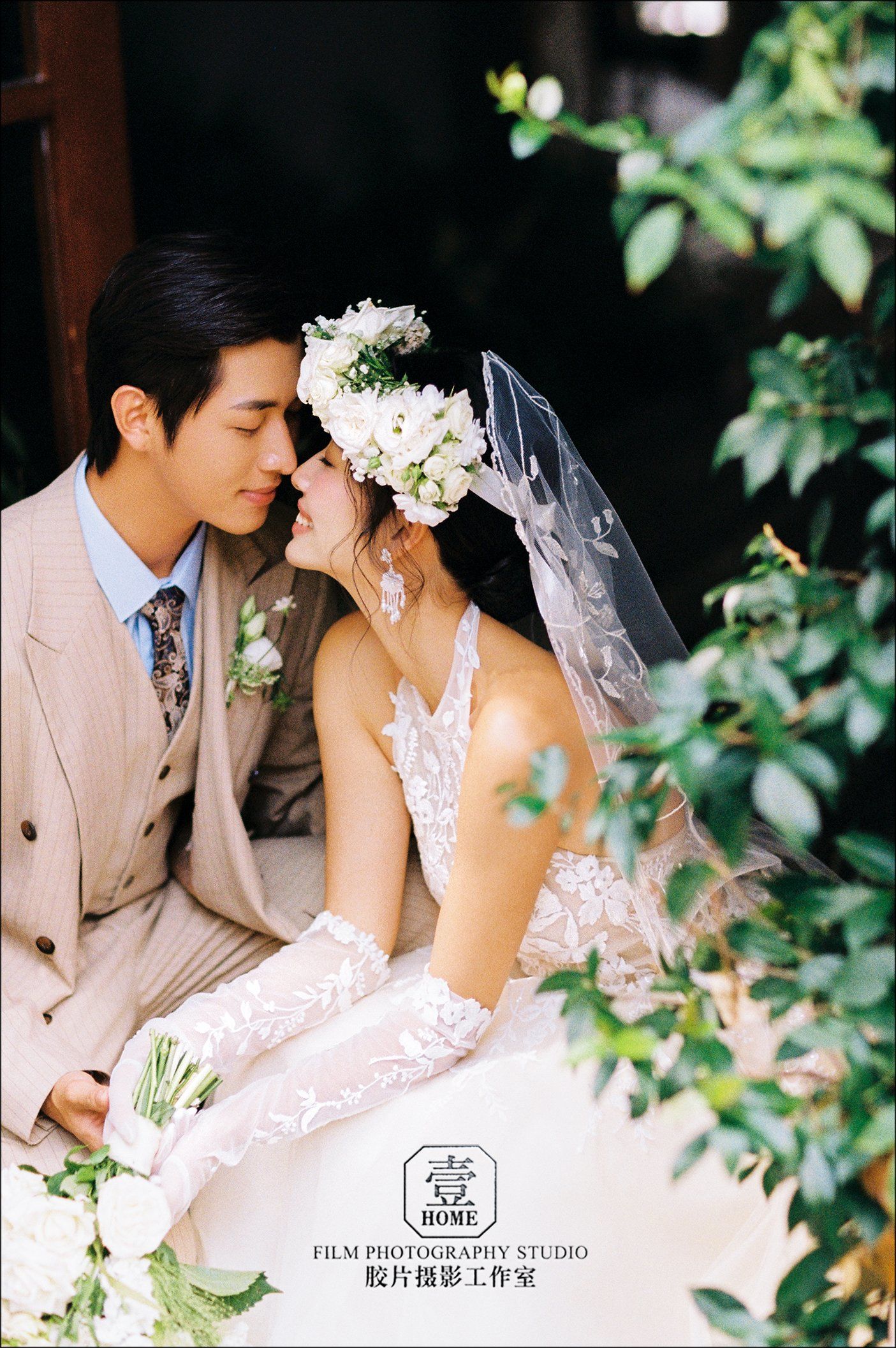 00后小夫妻选的森系婚纱照,过分好看耶