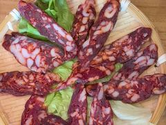 -阿婆情腊排骨火锅(金虹路店)