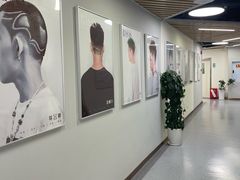 -粤港芭莎美容美发化妆学校