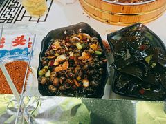 -云晓光头烧烤吧(德平路店)
