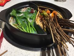 -钢管厂歆瑞源油卤串串香(春熙路太古里店)