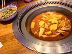 -山河屯铁锅炖(哈西站店)
