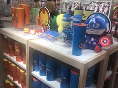 -名创优品(机场路百信广场店)