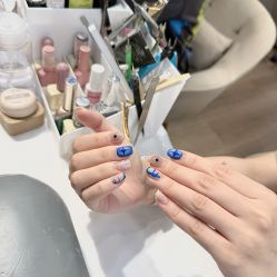 -UGIRL有个美甲