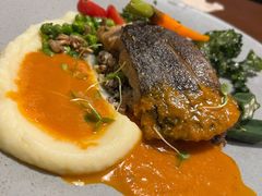 香煎比目鱼配黄油胚芽米和土豆泥-G+KITCHEN(龙湖狮山天街店)