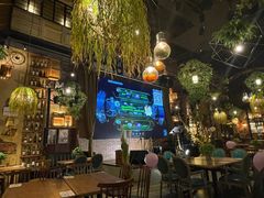 -临界音乐酒馆·小龙虾·江湖菜(华熙LIVE·鱼洞店)