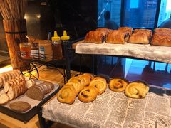 -上海龙之梦万丽酒店