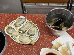 -四囍码头海鲜烧烤自助火锅(外滩南京东路悦荟广场店)